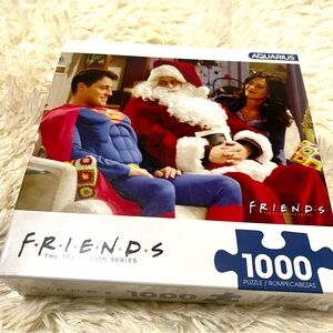 *MUST GO!* NIB Friends tv show Christmas puzzle